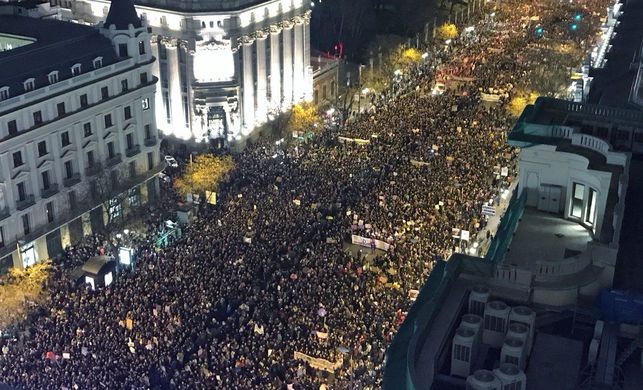 Aspecto-manifestacion-feminista-Alcala-Madrid_EDIIMA20180308_1012_21